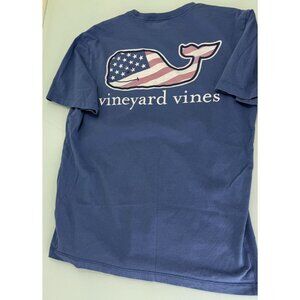 Vineyard Vines T Shirt Men's Small S Whale America Graphic USA Flag Pocket
